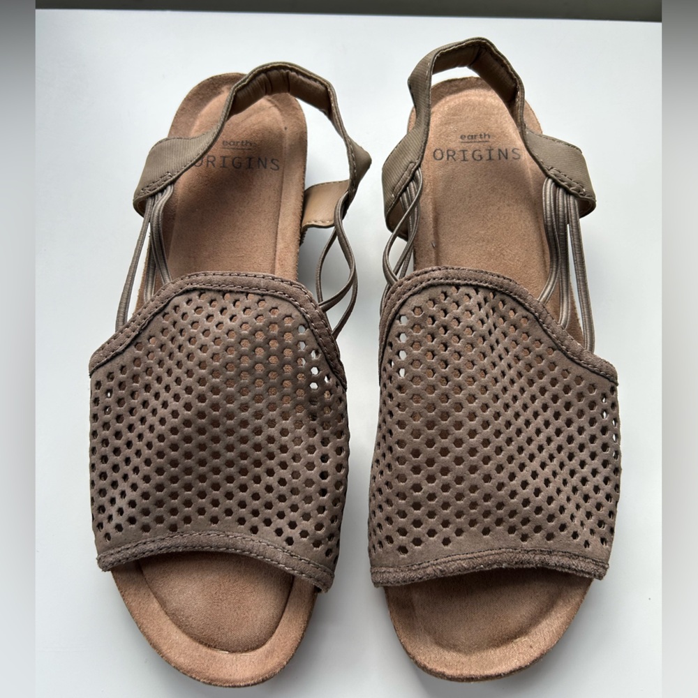 Earth Origins 'Lyndon Lyla' Sandal, sz 7